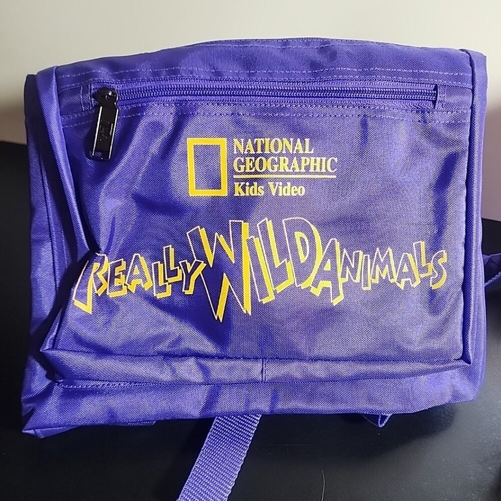 National Geographic Kids Video Really Wild Animals Purple Backpack 90’s  New